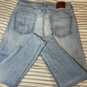 HOLISTER SKINNY JEANS